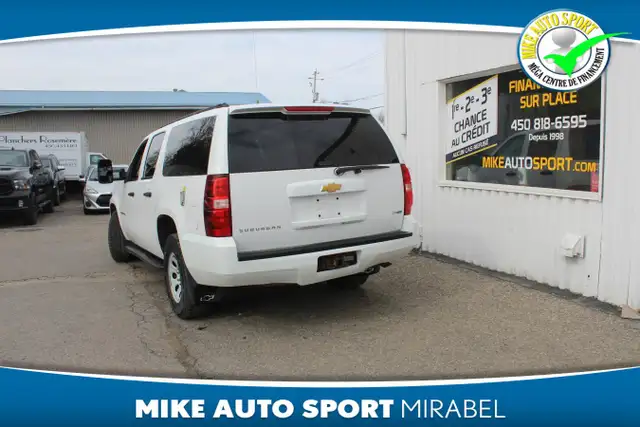 2012 Chevrolet Suburban 4 RM 4 portes 1500 LS! - Photo 2