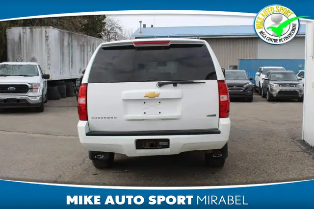 2012 Chevrolet Suburban 4 RM 4 portes 1500 LS! - Photo 3