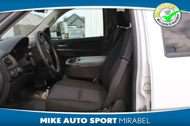 2012 Chevrolet Suburban 4 RM 4 portes 1500 LS! - Photo 9