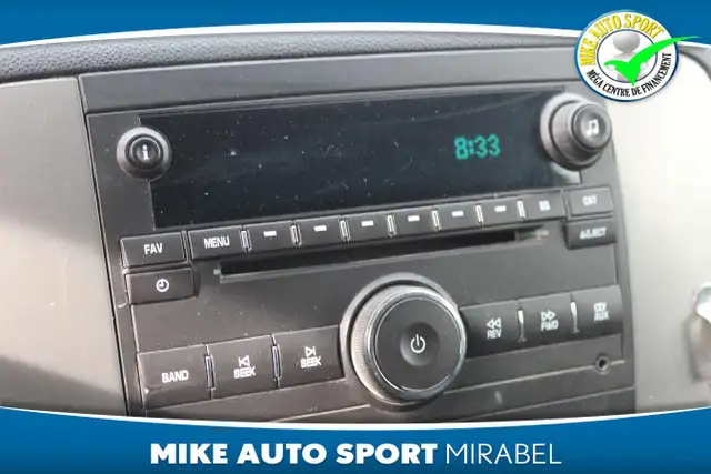 2012 Chevrolet Suburban 4 RM 4 portes 1500 LS! - Photo 14