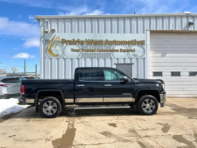 2016 GMC Sierra 1500 Crew Cab SLT 5.3L V8 - No Reported Accident - Photo 4