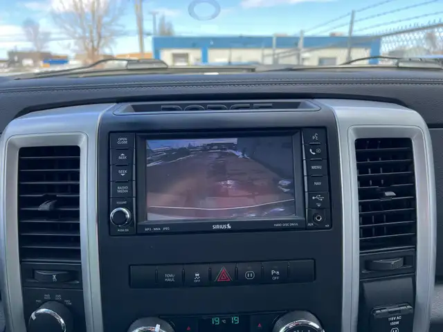 2010 Dodge Ram 1500 Laramie Crew Cab 5.7L V8 - Photo 23