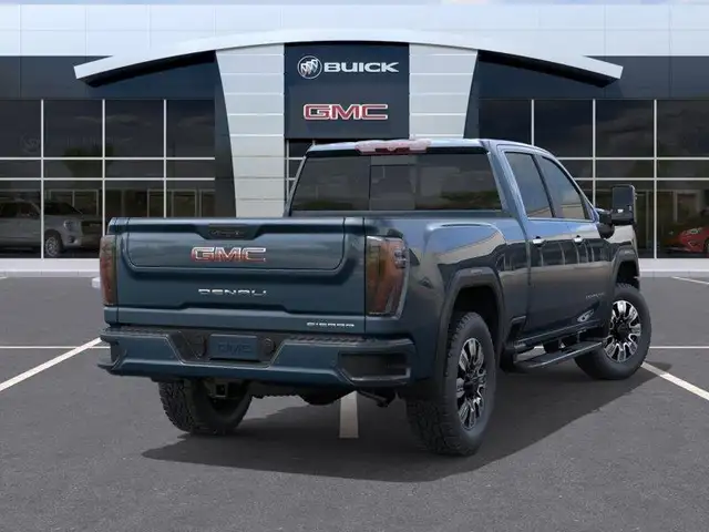 2026 GMC Sierra 3500HD Denali - Photo 4