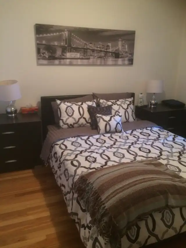 Lasalle: Beau 3 1/2 semi sous-sol, 4 électros inclu,Juillet - Photo 10