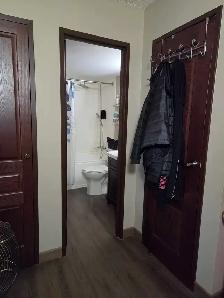 1BR 1 bath apt for May 1st $1510.00