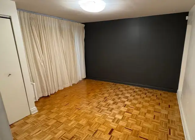 À LOUER - 5 1/2 - 2 chambres   bureau sur le Plateau-Mont-Royal - Photo 5