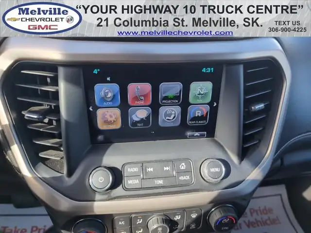 2017 GMC Acadia Denali - Leather Seats - Cooled Seats - Photo 16