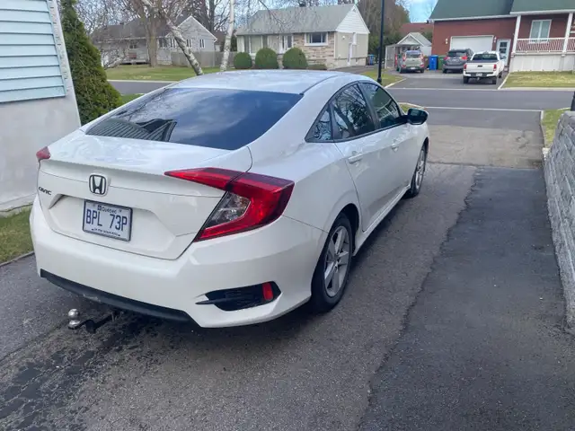 2018 civic - Photo 3