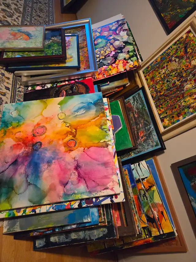 ESTATE CLEARANCE SALE - Photo 3