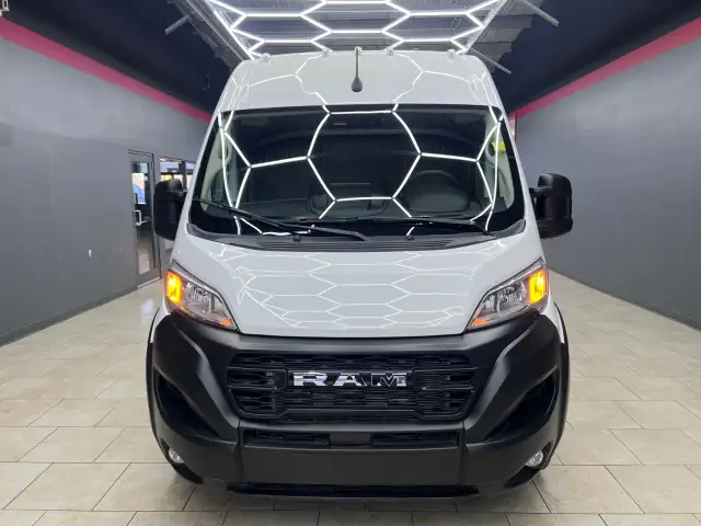 2025 Ram ProMaster Cargo Van - Photo 11