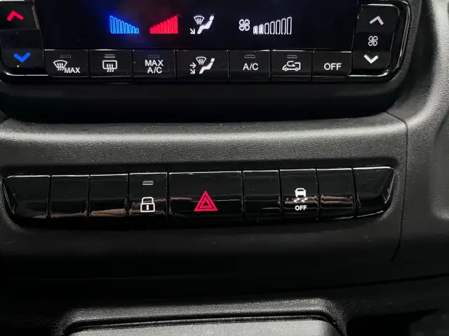 2025 Ram ProMaster Cargo Van - Photo 17