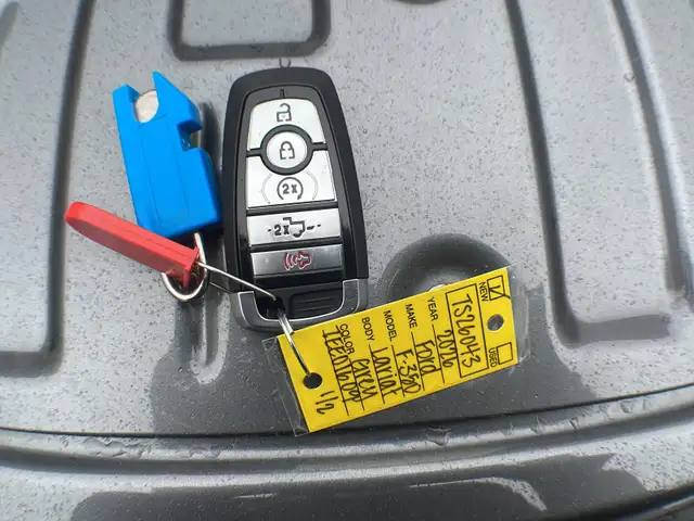 2026 Ford Super Duty F-350 SRW Lariat FX4 618A - Photo 27