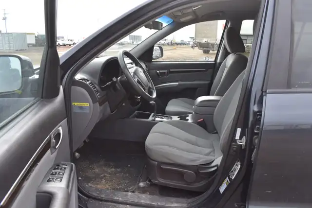 2011 Hyundai Santa Fe GL 2.4 FWD - Photo 8