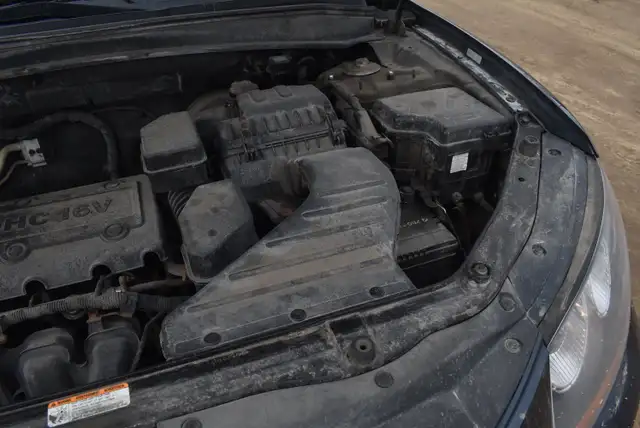 2011 Hyundai Santa Fe GL 2.4 FWD - Photo 29