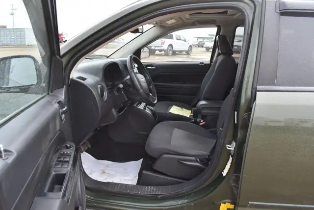 2009 Jeep Compass - Photo 8
