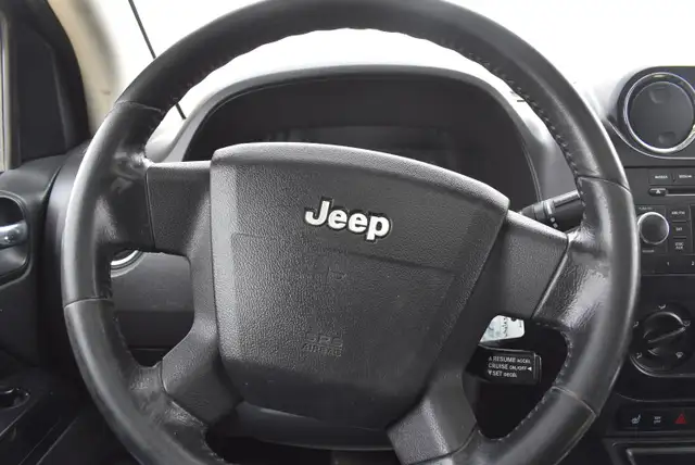 2009 Jeep Compass - Photo 10