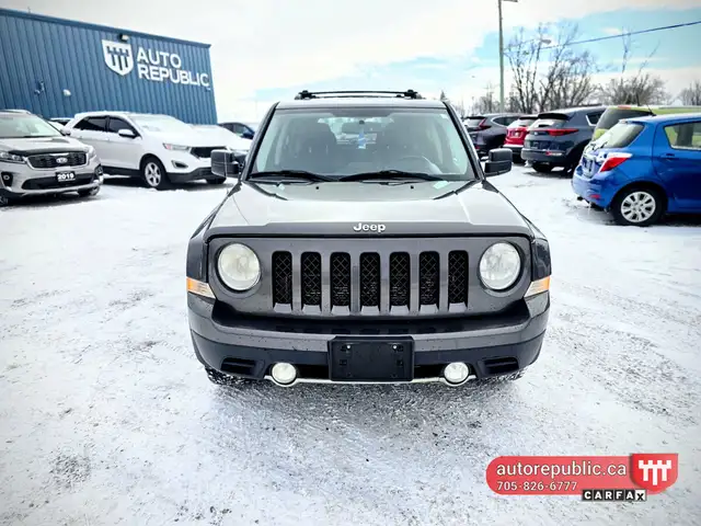 2014 Jeep Patriot Limited 4WD Certified Loaded No Accidents - Photo 16