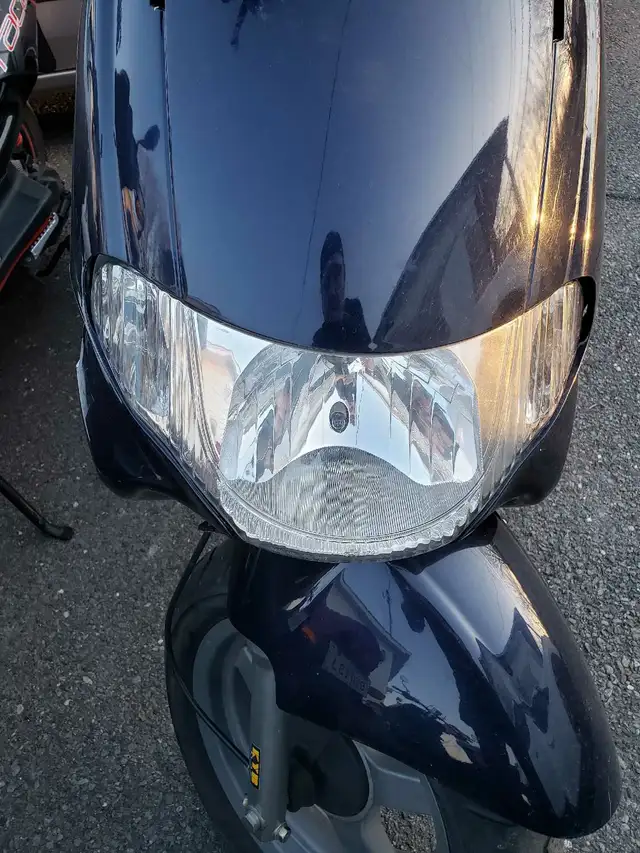 DERBI 50 ATLANTIS 2009 - Photo 3