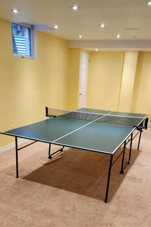 For sale: ping pong table, FREE delivery