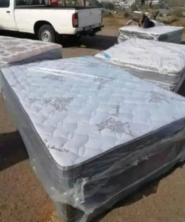 'Twin Mattress' : Full Mattress / Queen Mattress / King Mattress - Photo 4