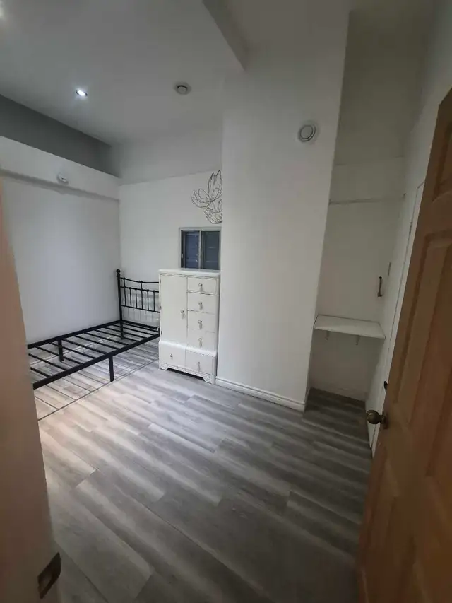 Rooms for rent to Student - Photo 2