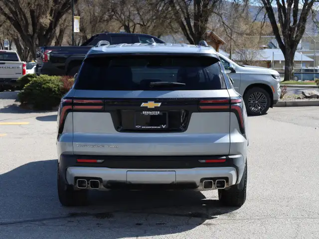 2025 Chevrolet Traverse - Photo 6