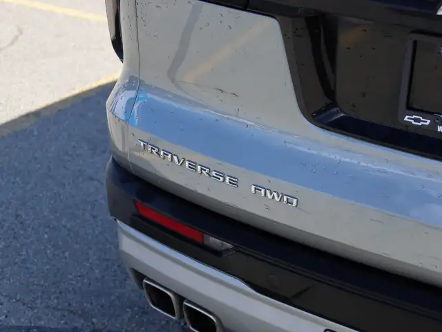 2025 Chevrolet Traverse - Photo 10