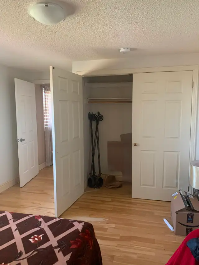 Room for rent - Photo 3