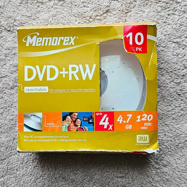 BRAND NEW 3 PK MEMOREX REWRITABLE DVD RW WITH COVER