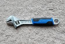 BRAND NEW MASTERCRAFT ADJUSTABLE WRENCH - 10IN - 250MM