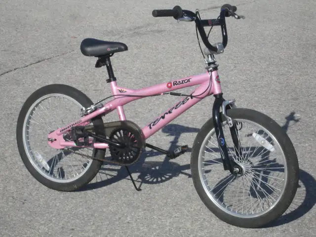 GIRL POWER 20' TEMPEST RAZOR BMX STYLE BIKE $140.00 FIRM! - Photo 2