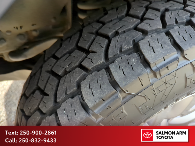 2019 Toyota Tacoma SR5 V6 TRD SPORT, NO ACCIDENTS, RUNNING BO... - Photo 7