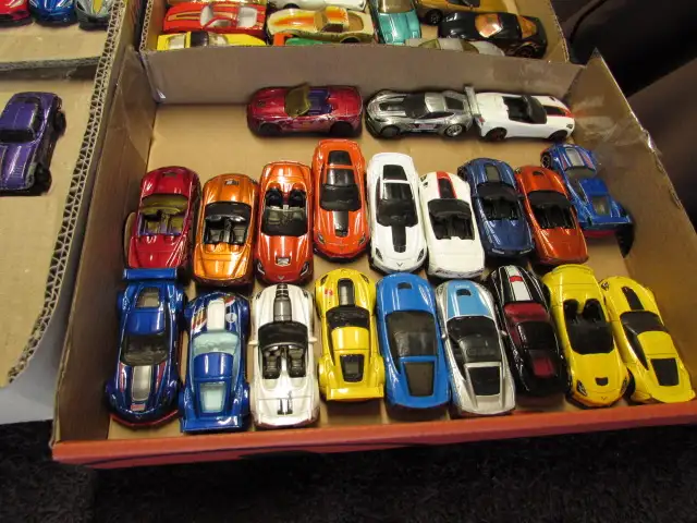 Hot Wheels  Chevrolet Corvette collection, 165 cars total - Photo 7