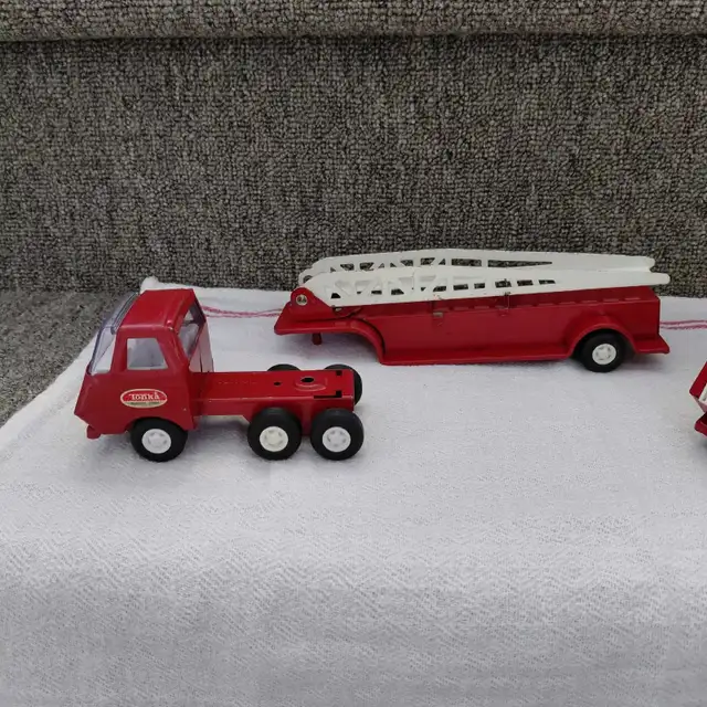 2 camions jouets vintage mini Tonka - Photo 6