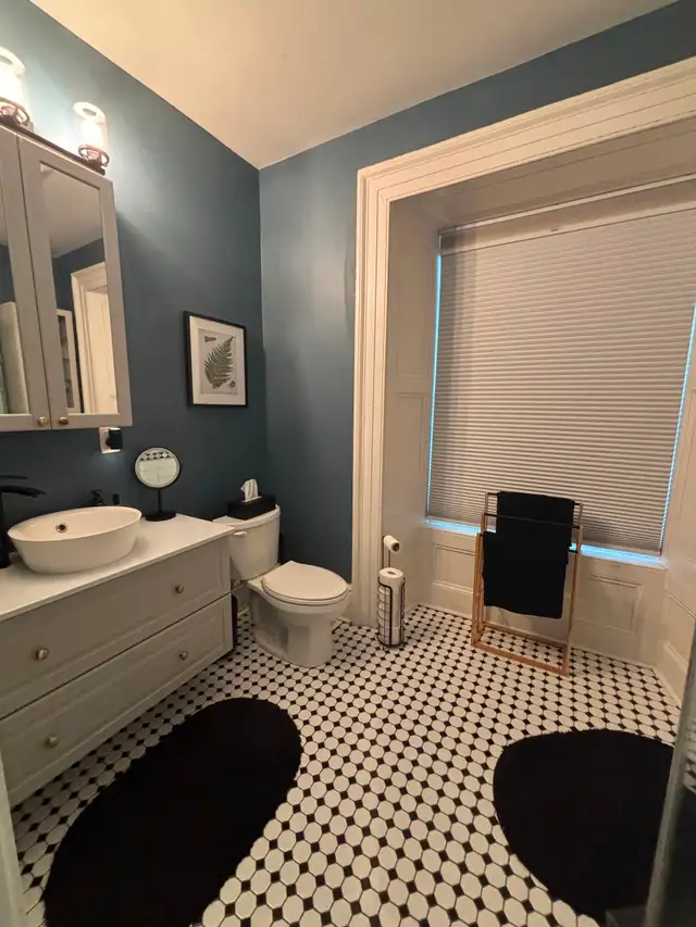 Beautiful 1  Bedroom apartment downtown Perth for Rent July 1st - Photo 8