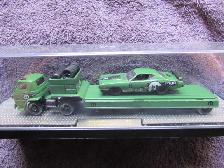 M2 Machines Mopar Haulers 1966 Dodge L600 & 1971 Dodge Charger