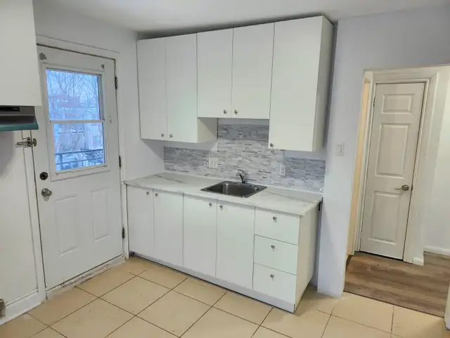 1195$/month-Renovated 41/2-Lachine-Available now. - Photo 3