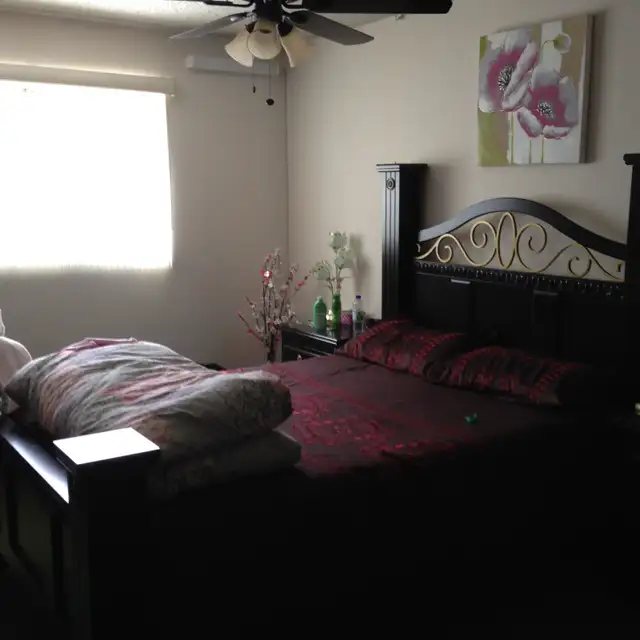 4 1/2 Saint-Lambert PRÈS METRO et REM PANAMA - Photo 2