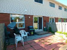 3 Beds,1 Bath,Appliances,A.C.Garage,Patio,whole townhouse