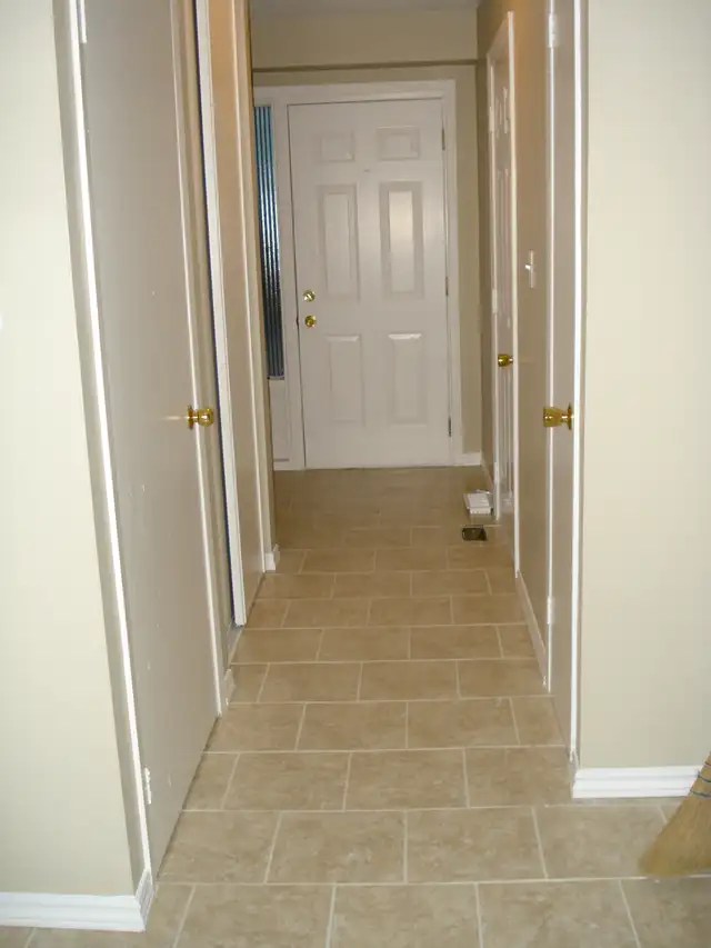 3 Beds,1 Bath,Appliances,A.C.Garage,Patio,whole townhouse - Photo 9