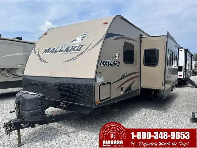 2016 HEARTLAND MALLARD M30 Travel Trailer - Photo 2