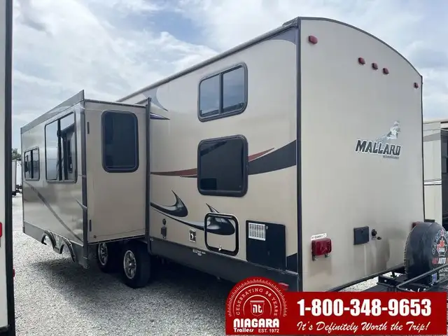 2016 HEARTLAND MALLARD M30 Travel Trailer - Photo 4