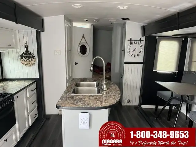 2016 HEARTLAND MALLARD M30 Travel Trailer - Photo 6