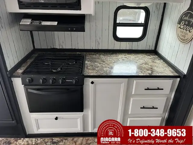 2016 HEARTLAND MALLARD M30 Travel Trailer - Photo 10