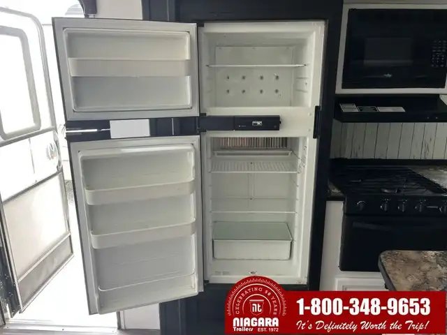 2016 HEARTLAND MALLARD M30 Travel Trailer - Photo 13