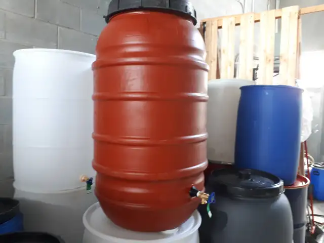 Rain Barrels 55 - 60 gallon for collect rain water. - Photo 4