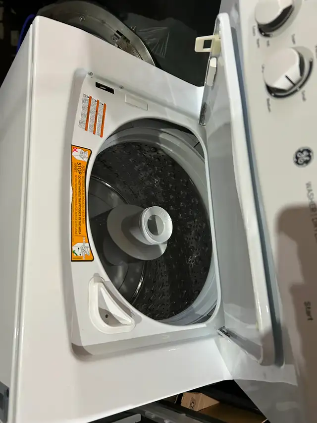 Washer dryer Combo - Photo 4