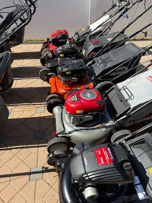 lawnmowers and weed whips - Photo 5