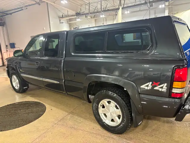 Safetied 2004 gmc sierra - Photo 5