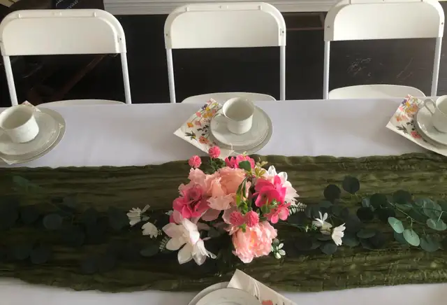 TABLE RENTAL $9.00 BARRIE 6ft folding tables for rent - Photo 4